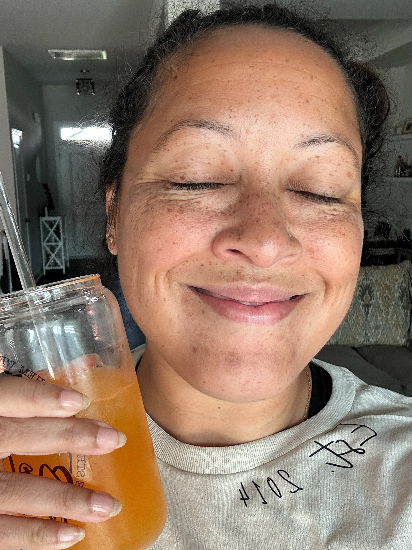 Most mornings, I move slow.

The house is quiet, my corner by the window Is calling, and I take a few minutes for me. Not a long drawn-out routine, just enough to feel like I’m taking care of my face and my body before the day takes off.

A little cleanser, a vitamin-rich serum, and moisturizer that doesn’t feel heavy but does the job. Then I mix up my morning drink, something that helps with focus, mood, and gut support. I sip it while I plan out the day or scroll through my to-do list, usually while getting some sunshine.

It’s not fancy. But it’s mine.

This part of my day doesn’t get skipped. Not because I’m trying to be perfect, but because I know how I feel when I don’t make space for it. This five or ten minutes sets the tone.

What’s one thing you do in the morning that’s just for you?