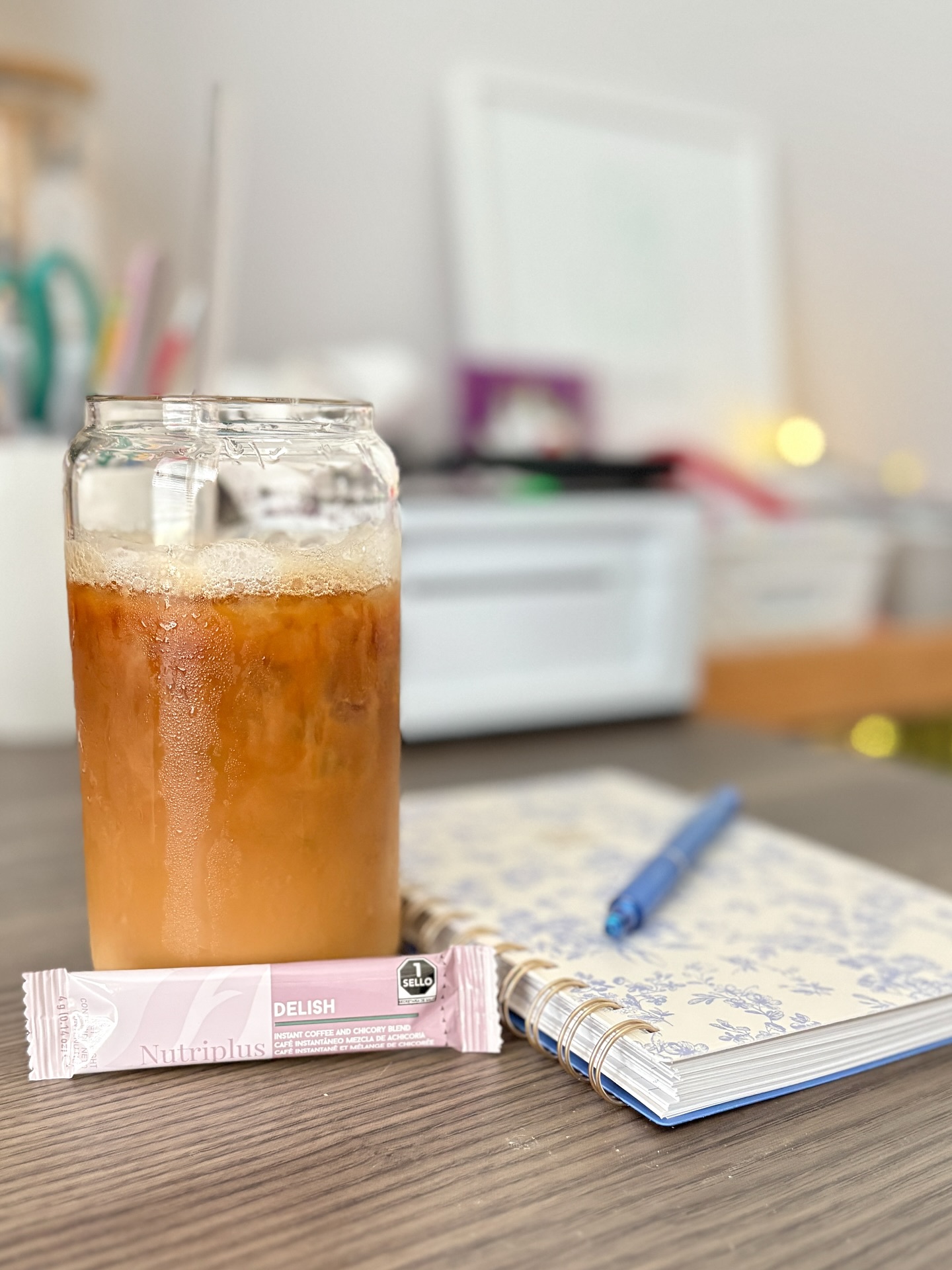 That afternoon family planning pick me up. 🤌🏽

This coffee and chicory blend doesn’t give me jitters, I can drink it later in the day without disrupting my sleep schedule, and it supports my healthy living goals:

• Lower Caffeine Content – Chicory root contains no caffeine, so blending it with coffee reduces the total caffeine per cup while still giving a rich, coffee-like flavor.

• Digestive Support – Chicory is a natural source of inulin, a prebiotic fiber that may support gut health and improve digestion.

• Rich, Smooth Flavor – Chicory adds a slightly nutty, caramel-like taste that can balance coffee’s bitterness, often making it smoother and less acidic.

• Anti-inflammatory Properties – Chicory root contains plant compounds that may have antioxidant and anti-inflammatory effects, potentially supporting overall wellness.

What’s your go-to afternoon sip?