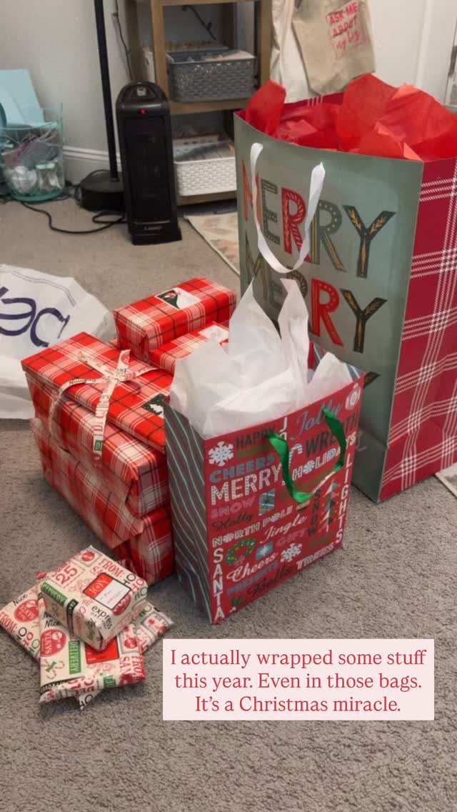 My ADHD usually stuffs everything in bags with tissue paper. So this is a pretty big deal. I still have two bigger boxes that are getting just a single bow. 😅😆

And don’t worry my hubby still wrapped pretty much everything else. 🙃🎄

Is anyone else this way?? 🎁