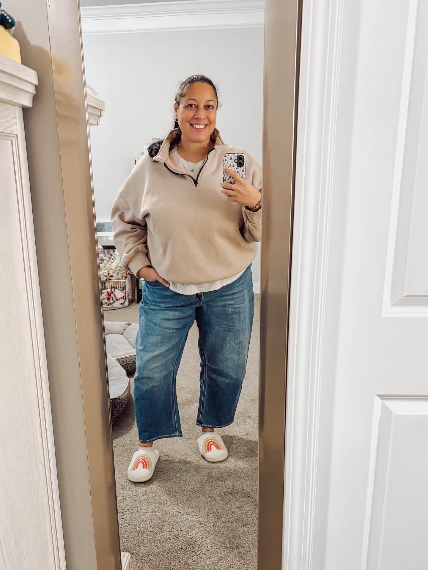 My word for 2026 is DELIGHT.

I want to find joy in all the things. Not just the loud highlight worthy things. The slow things. The soft things. The little, big, mundane, beautiful, messy, complicated…ALL of it.

I’m choosing to pour my time and energy into the things that fill me up, not drain me. Into work that feels aligned. Into the people that love me and that I love, but in ways that matter. Into rhythms that leave room to breathe.

I want to live as a delight—and receive delight—every single day.

Psalm 37:4 “Delight yourself in the LORD, and he will give you the desires of your heart.”